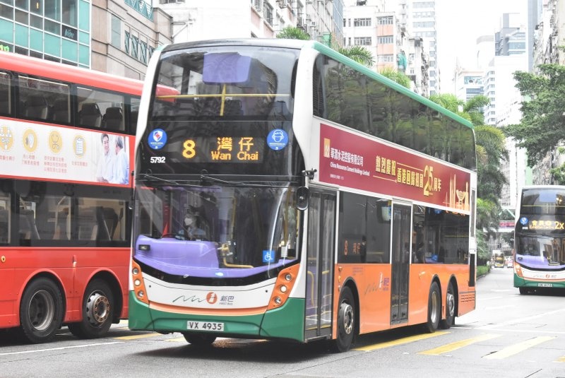 n_5792@8_1a_1.jpg