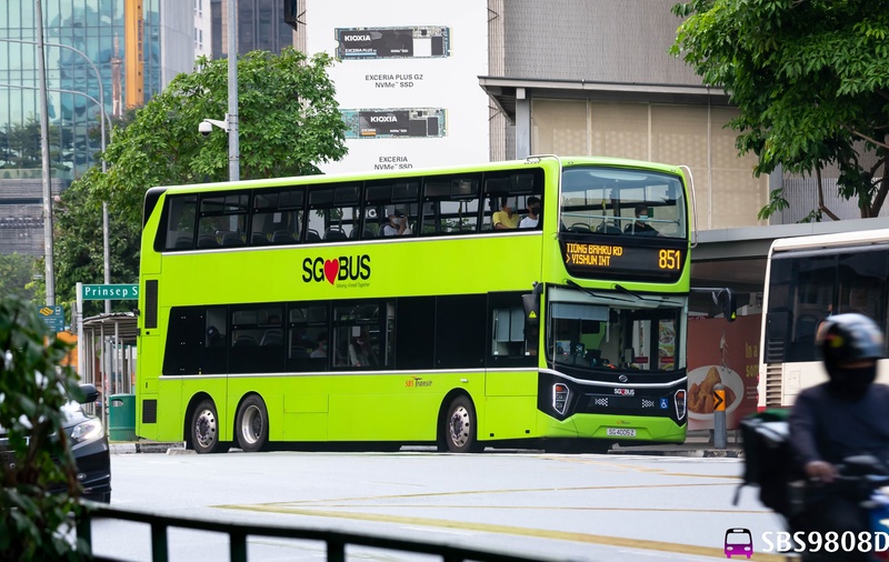 新加坡雙層電動巴士.jpeg