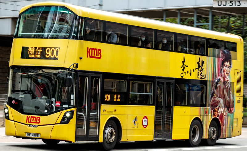 V6B71_900-2.jpg