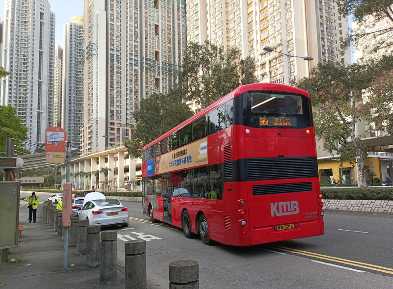 98D WM5212.jpg