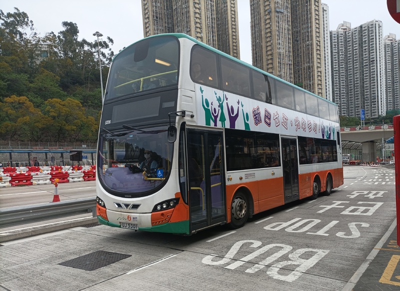 796X-4.jpg