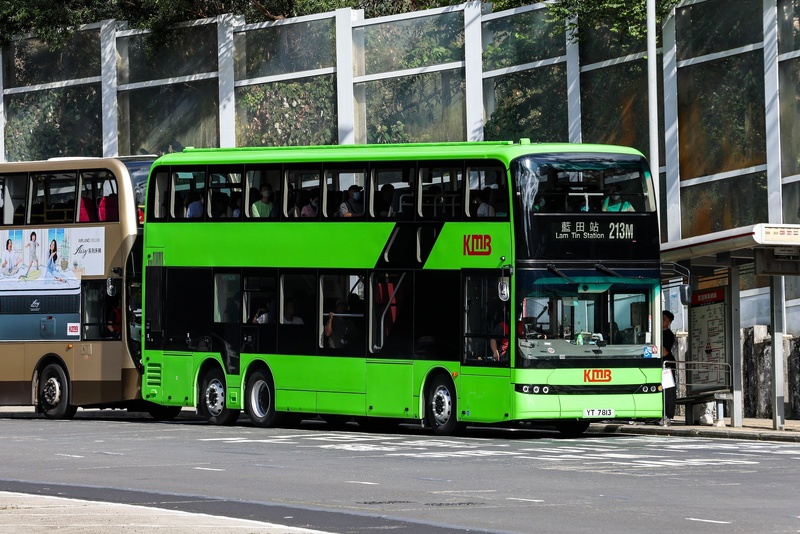 YT7813.jpg