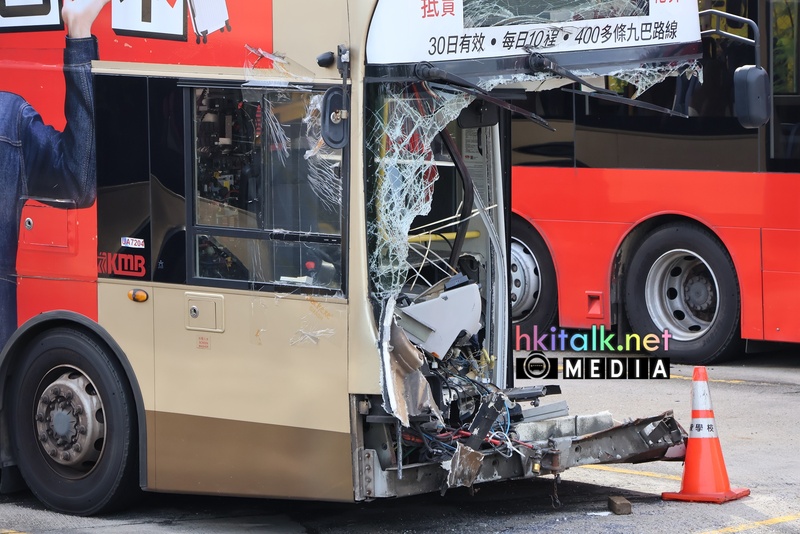 下層車頭嚴重損毀的ATENU963 (UA7204) (3).JPG