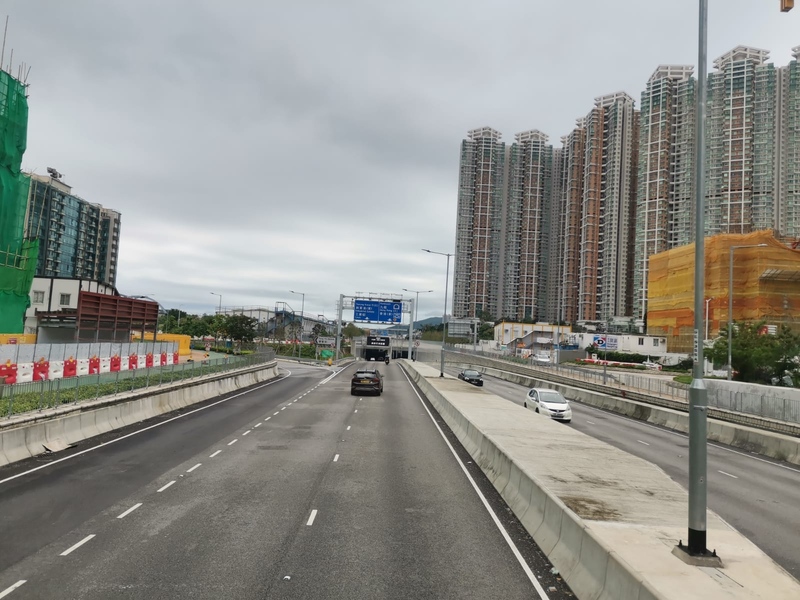 將藍公路近維景灣畔