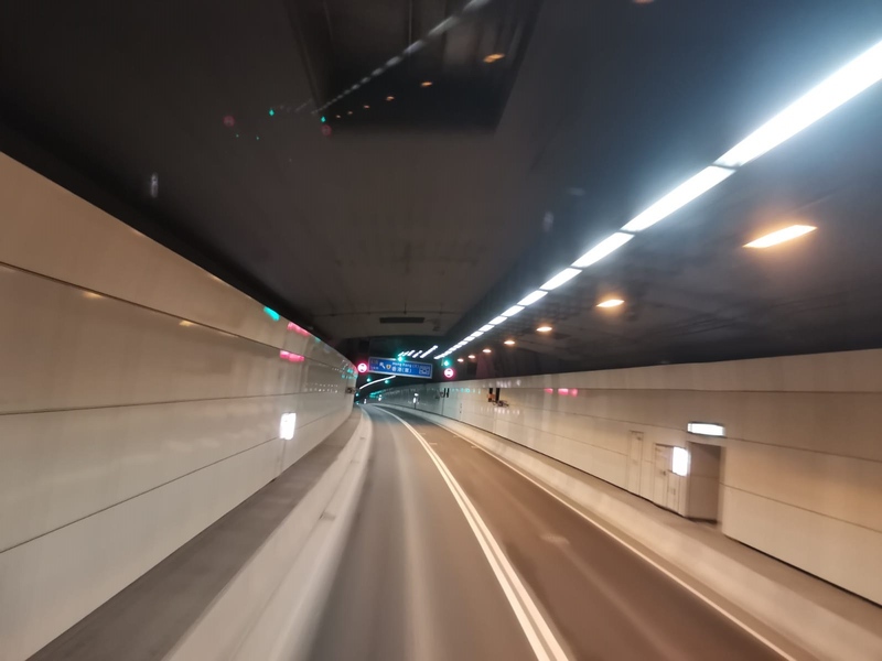 將藍隧道