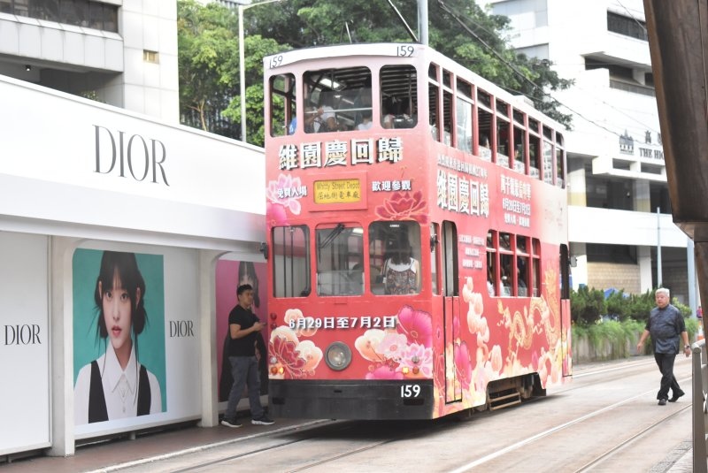 tram_159_1a_1.jpg