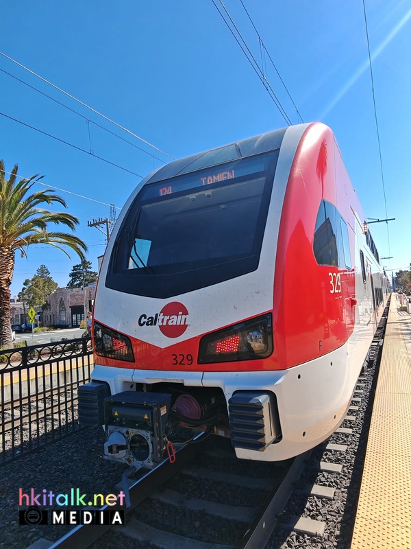 caltrain (3).jpg