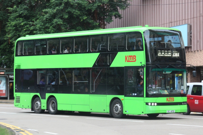ZC4712@L-238X.JPG