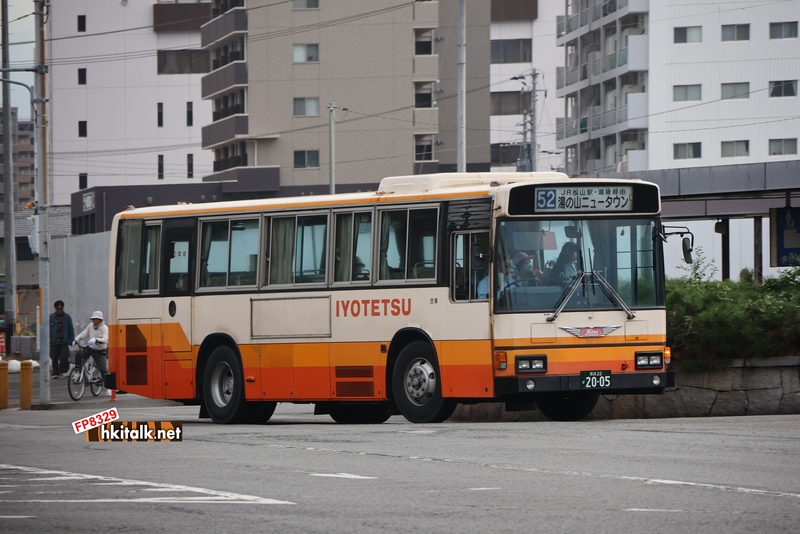 伊予鉄バス 1993年產 日野U-HT2MLAA.JPG