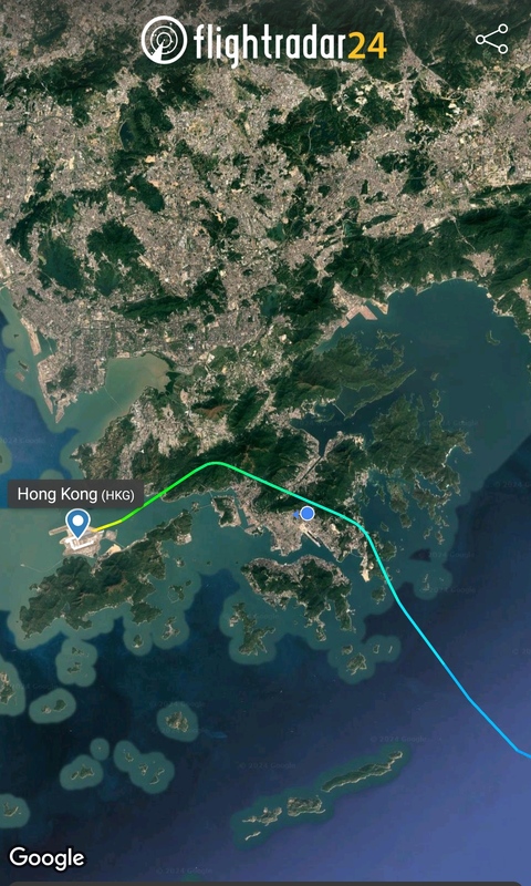 Screenshot_20241207_221714_Flightradar24.jpg