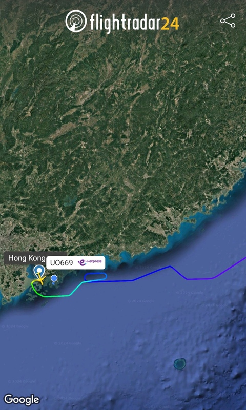 Screenshot_20241207_222244_Flightradar24.jpg