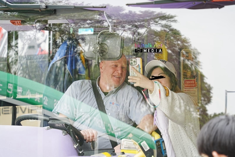 X797 B (5).jpeg