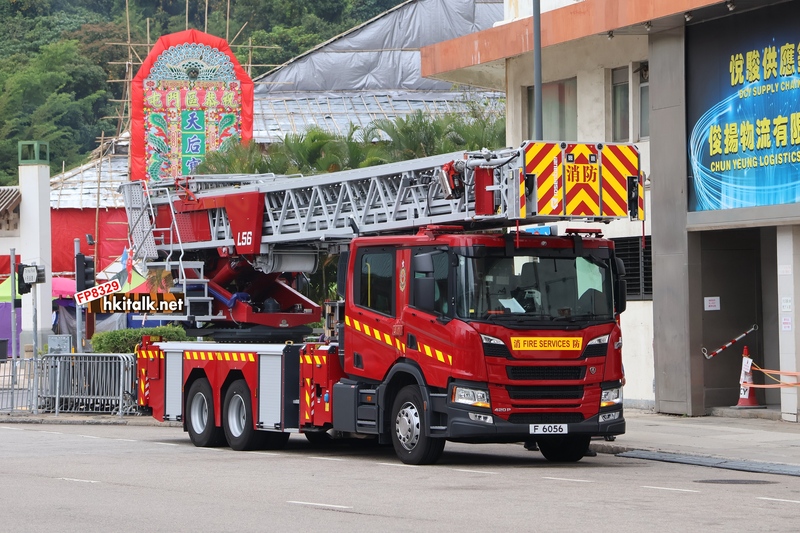 F6056 (2).JPG