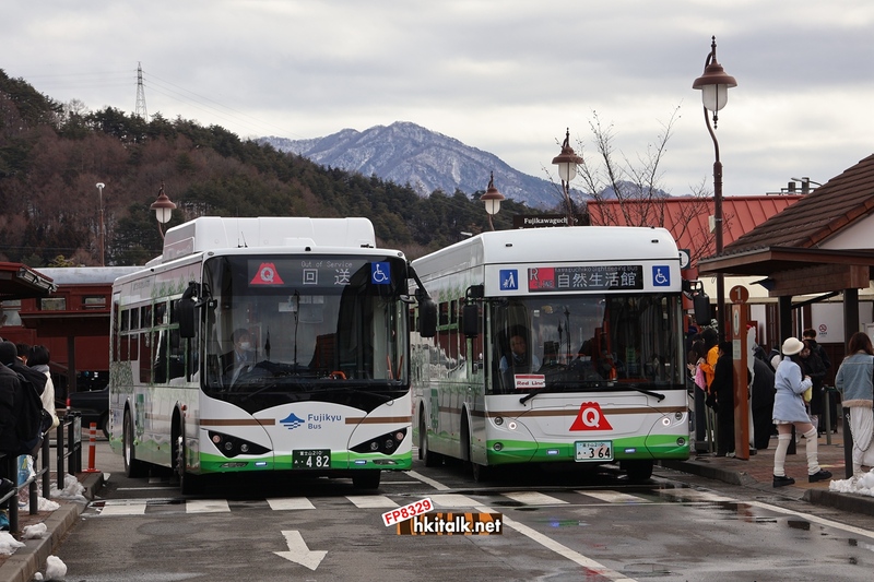 富士急行 (Fujikyu Bus) 兩款電動巴士.JPG