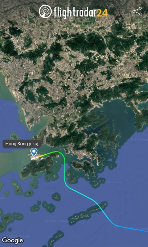 Screenshot_20250428_143946_Flightradar24.jpg