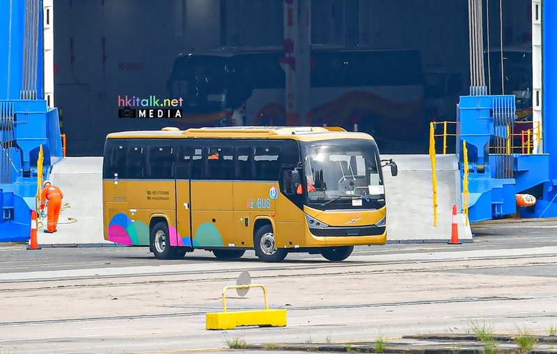 Volvo B11R (1).jpeg