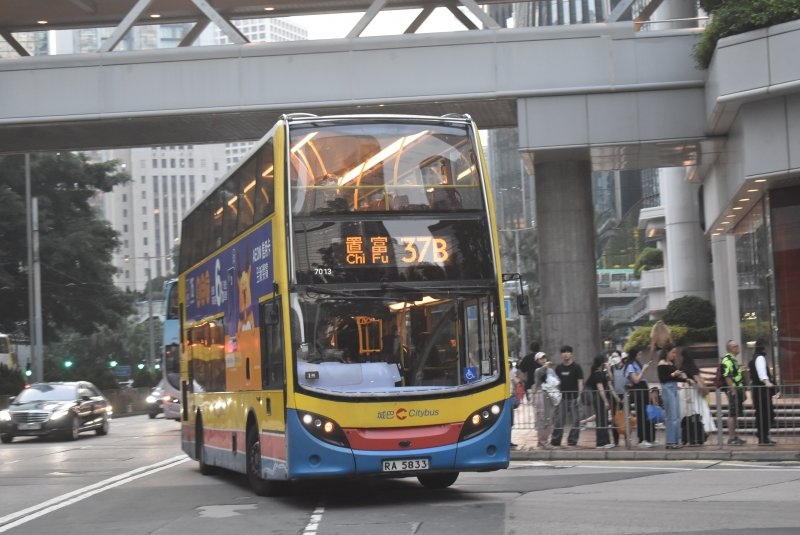 c_7013@37b_1_1.jpg