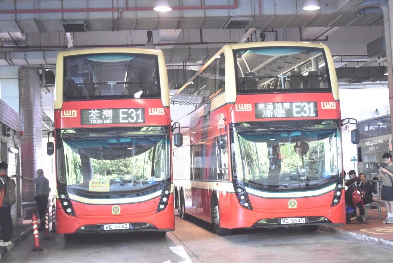 l_ue6x82_ue6x83_1_1.jpg