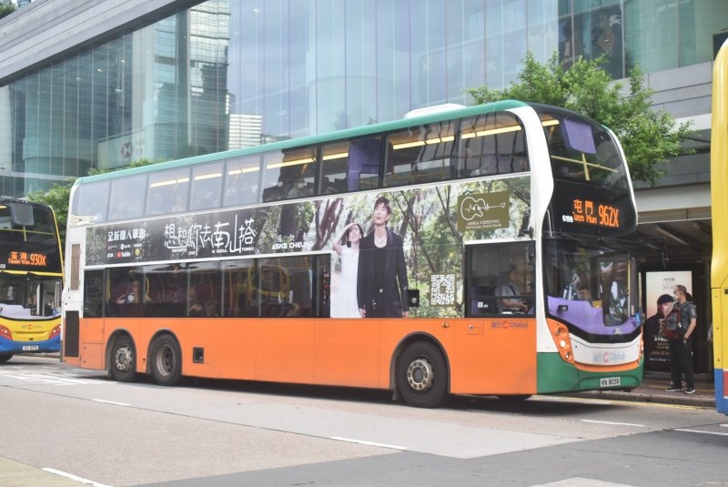 n_6199@962x_1_1.jpg