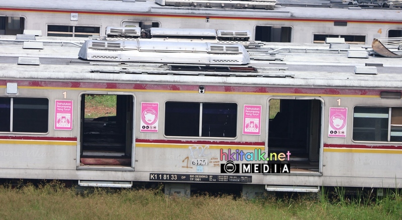 耶加達火車墳場 (2).jpg