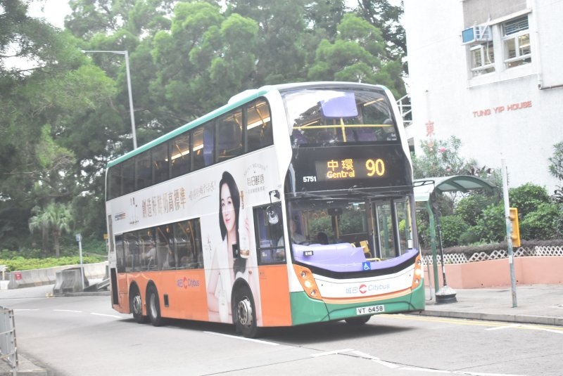 n_5751@90_1_1.jpg