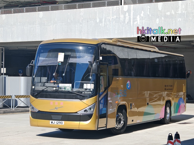 Volvo B13R (1).jpg