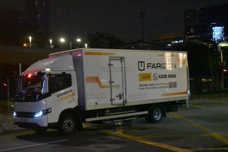farizen_hybrid_truck_1_1.jpg