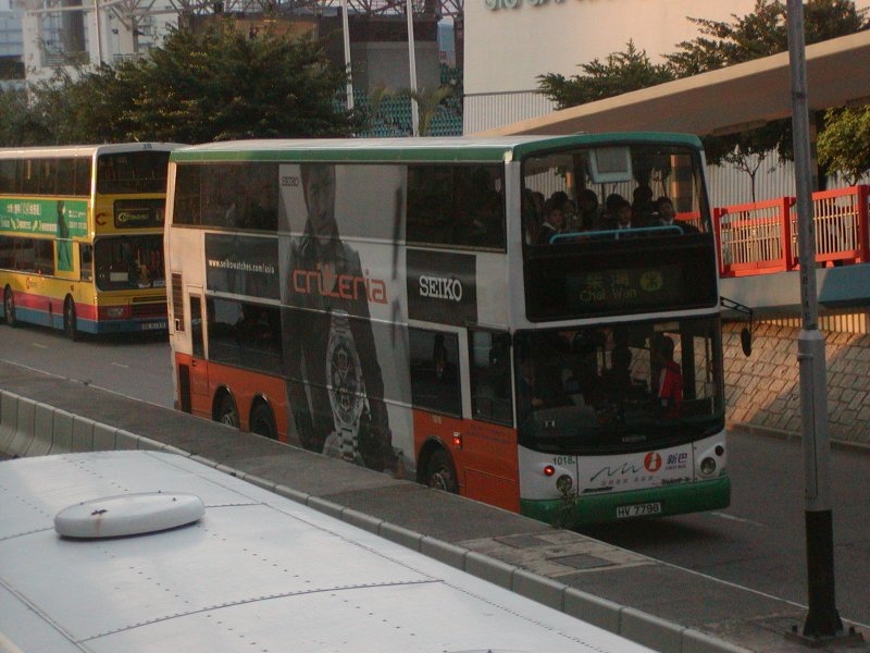 n_1018.jpg