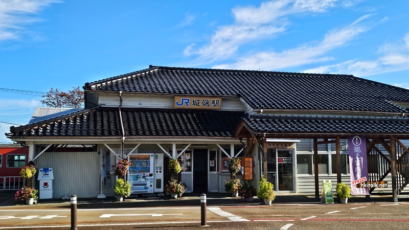 城端駅 (5).jpg