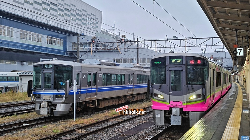 Hapi-Line Fukui 521系新塗裝 (1).jpg