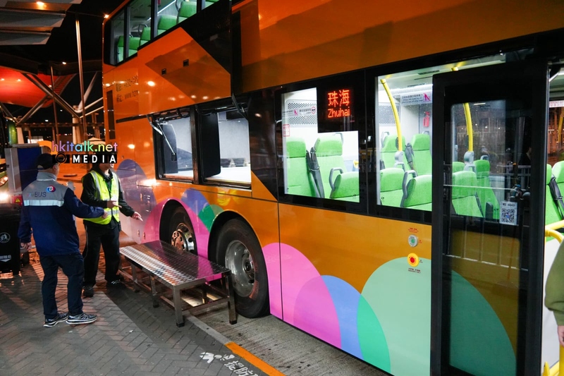 HMZ MAN RR4 (17).jpeg