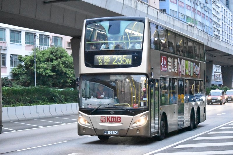 k_ateu42_1a_1.jpg
