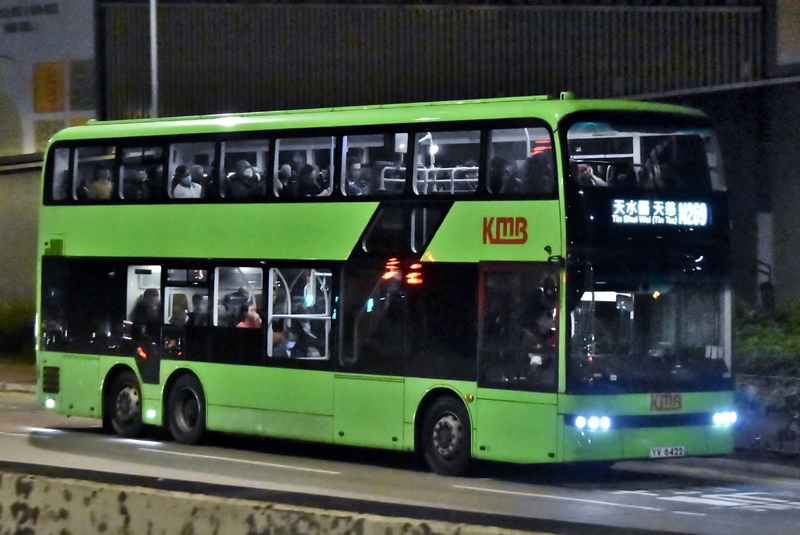 BED24 YV6422@L-N269.JPG