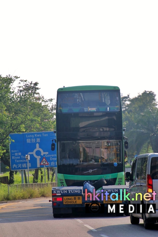 Volvo B8L (6).jpeg