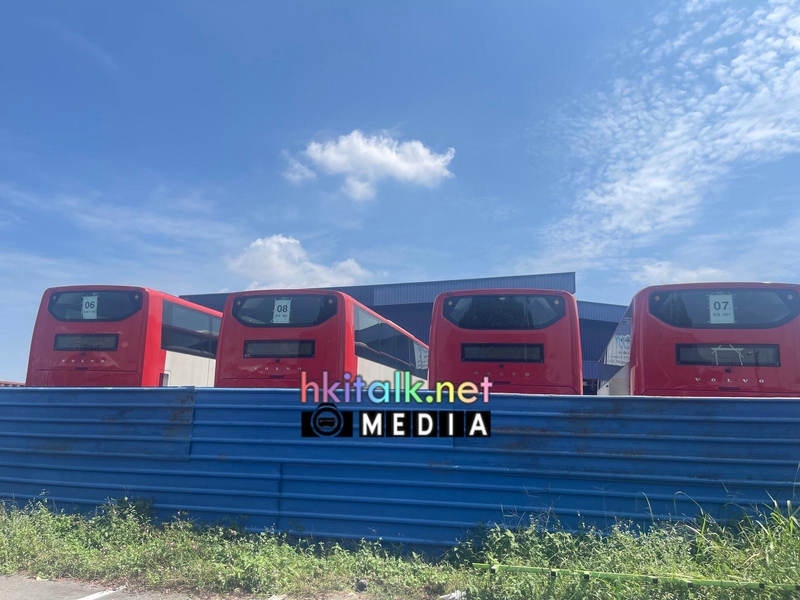 Volvo B13RLE (8).jpeg