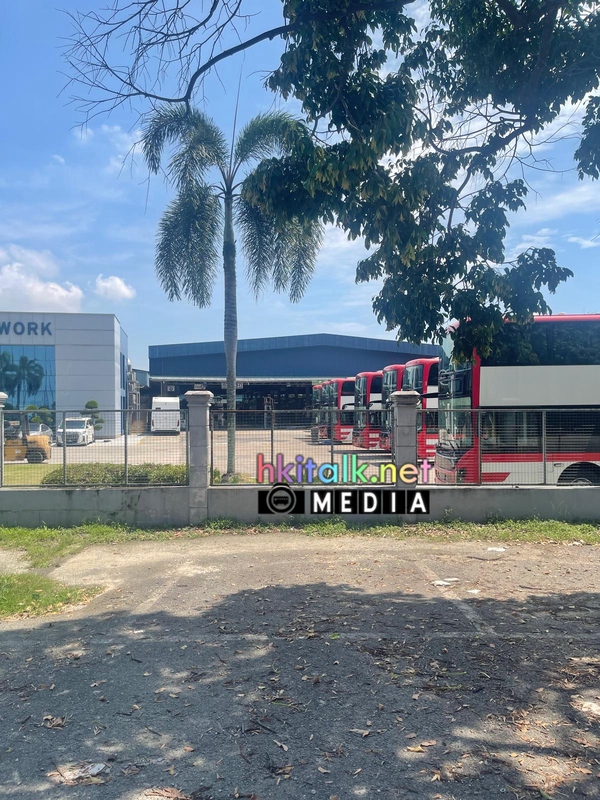 Volvo B13RLE (5).jpeg