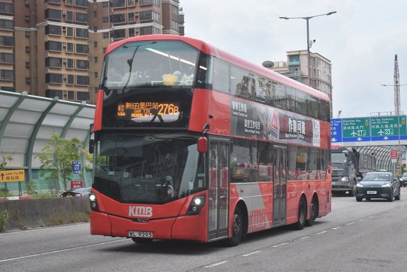 k_v6b129_1_1.jpg