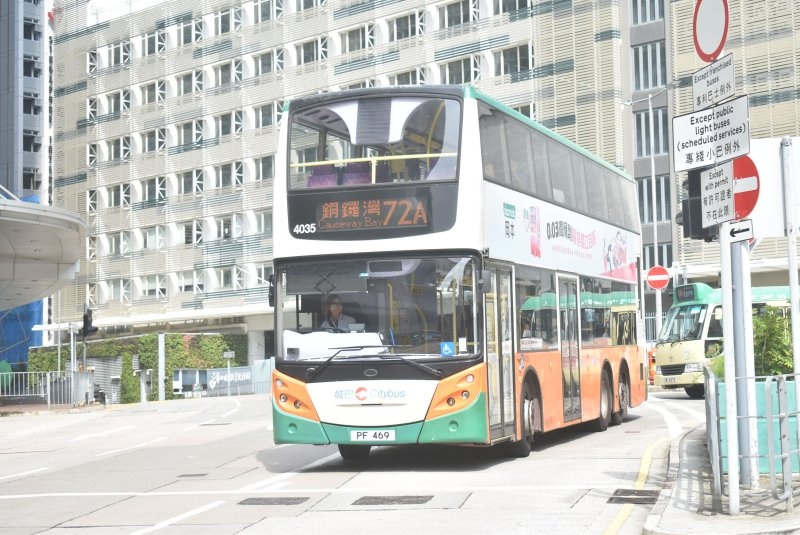 n_4035@72a_1_1.jpg