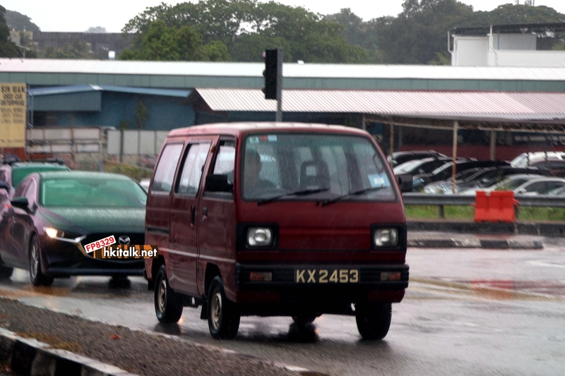 Suzuki Super Carry.JPG