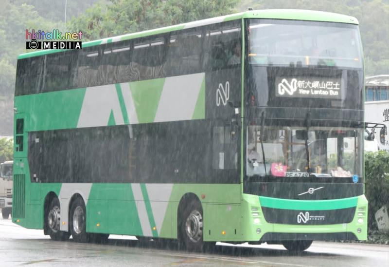 NLB Volvo B8L (2).jpg