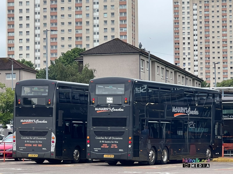 98座 Volvo B8L  (1).jpeg