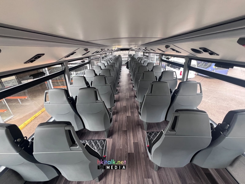 98座 Volvo B8L  (10).jpeg