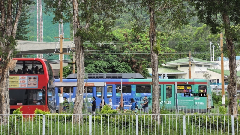 LRT705 (2).jpeg