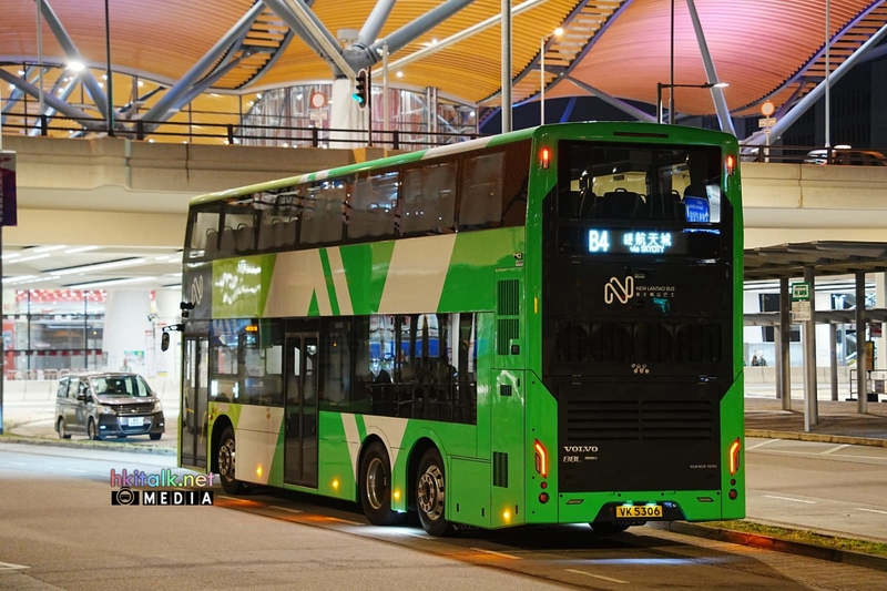 Volvo B8L (3).jpeg