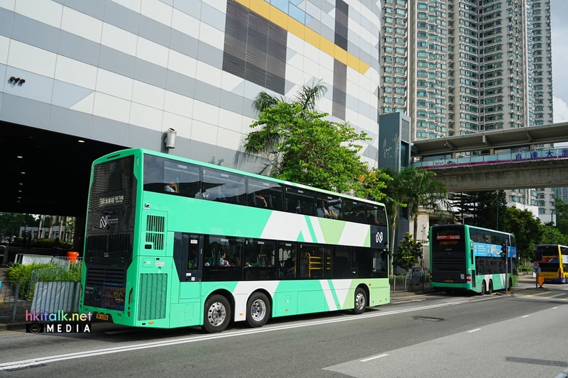 Volvo B8L NLB38 (5).jpeg