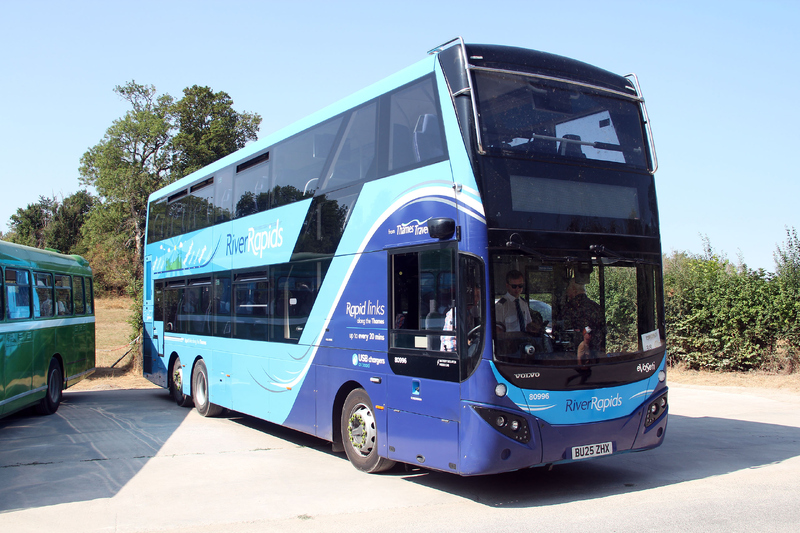 80996fr.jpg