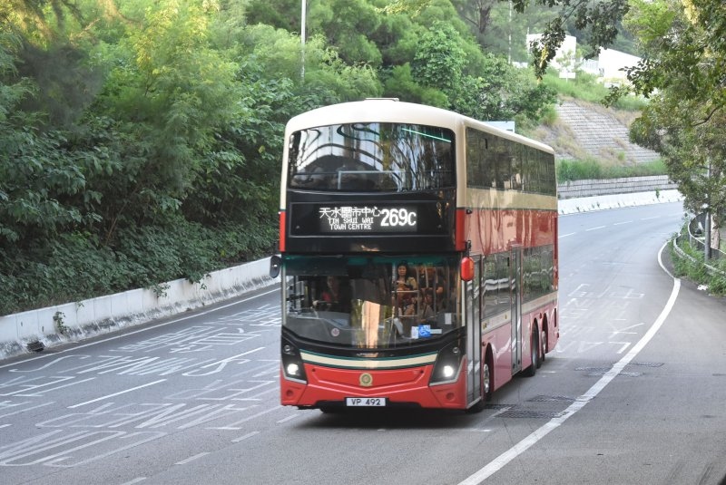 k_v6b227_1_1.jpg