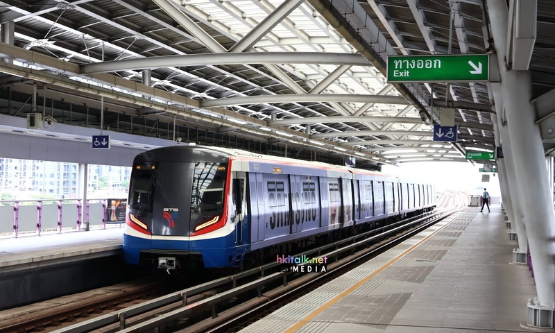 BTS Skytrain - CRRC EMU-B3 (2).jpg