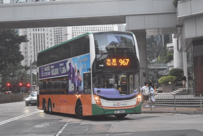 n_6118@967_1_1.jpg