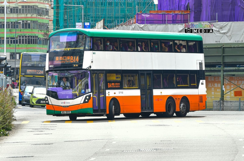 8852 WU5195.jpeg
